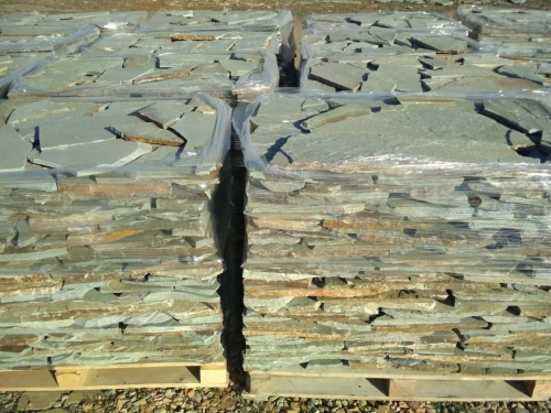 Плитняк златолит зелёный для цоколя, отмостки купить в Костромской области