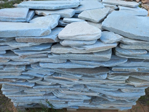 Плитняк златолит зелёный галтованный для цоколя купить в Костромской области